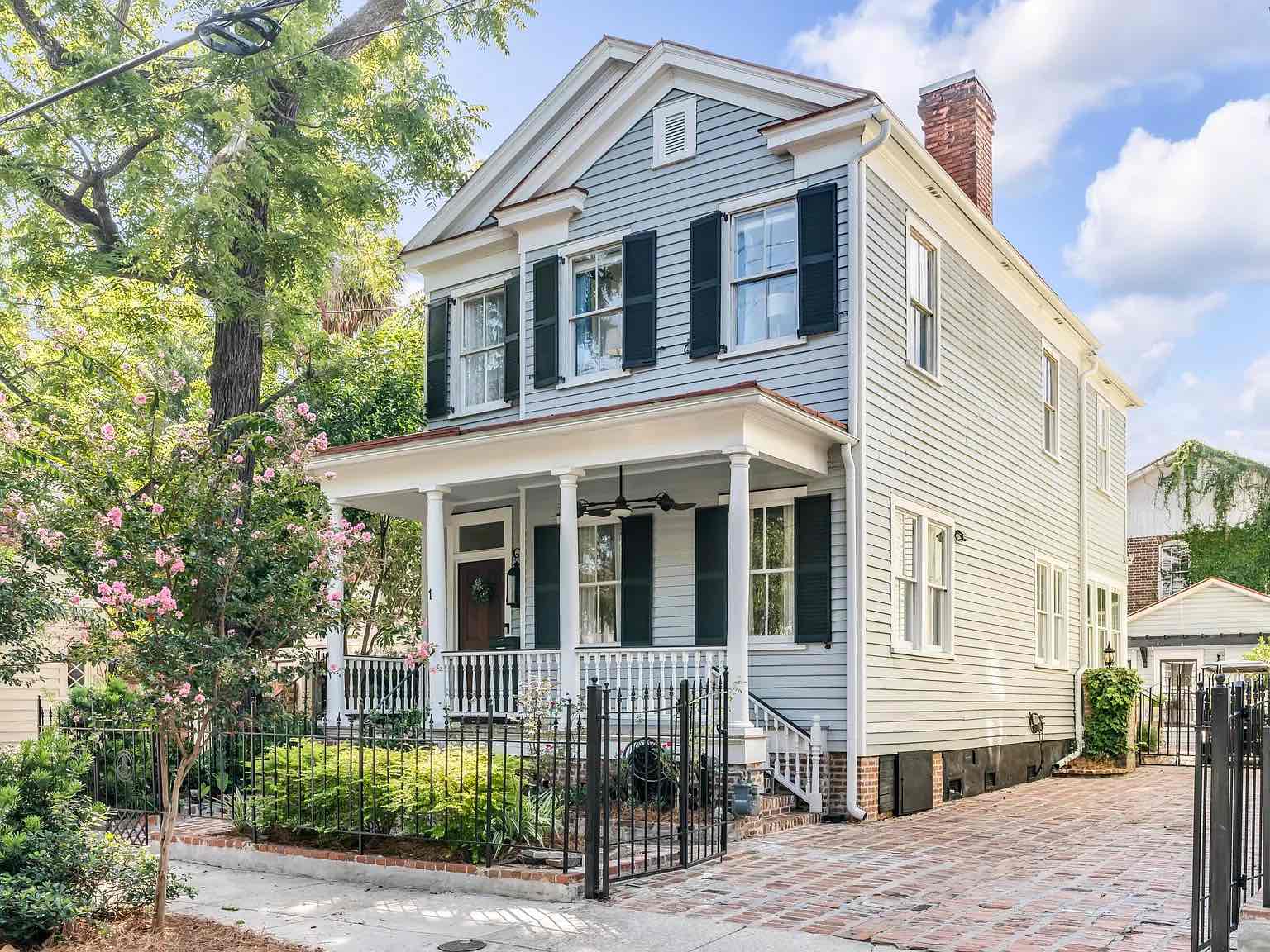 Home in Charleston sold by Luke Powell