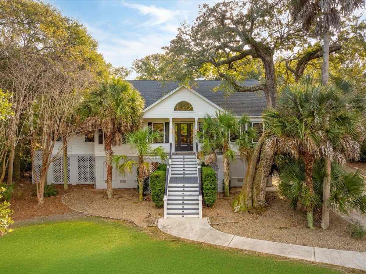 Home in Isle of Palms sold by Luke Powell